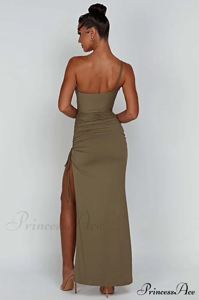 Aria One Stylish Shoulder Gown