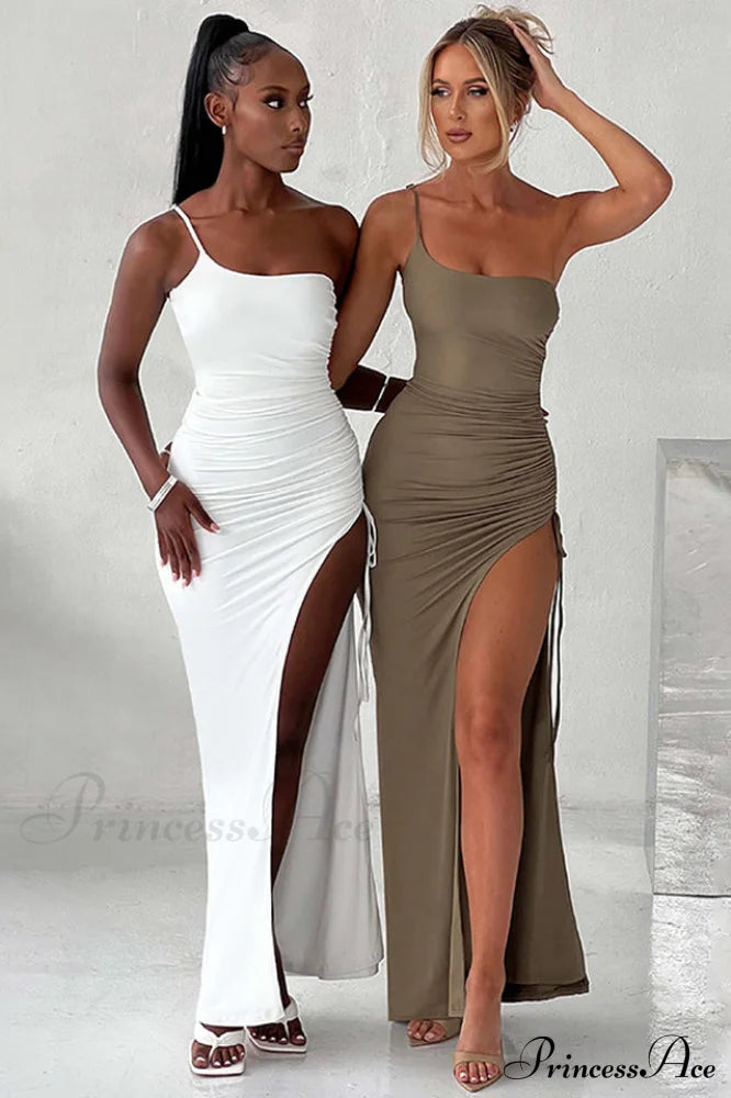 Aria One Stylish Shoulder Gown