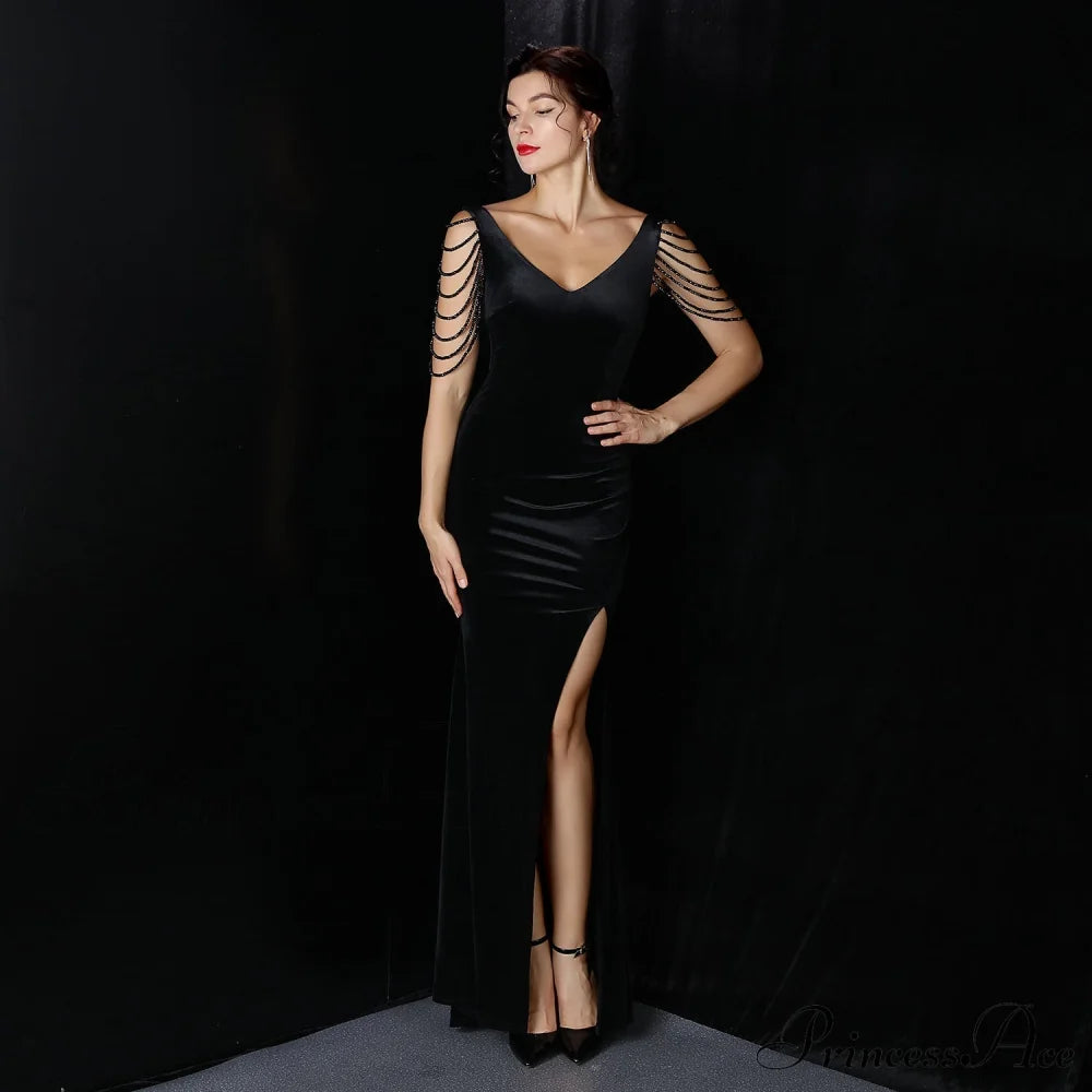 Avery Good Quality Velvet Formal Dress - Lady Occasions