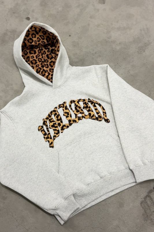 Kapuzenpullover mit Leopardenmuster, gefüttert und Buchstabenstickerei