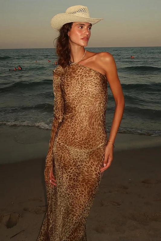 Sexy Spice Girl Maxikleid mit schrägen Schultern und Leopardenmuster