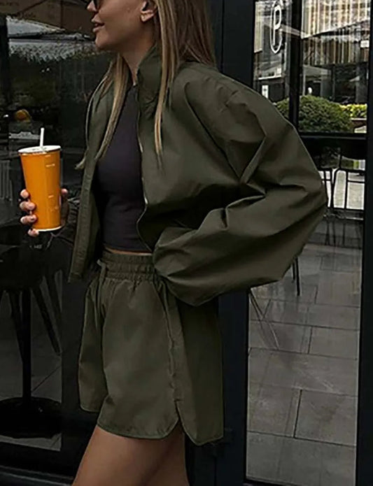 Grüne Shorts mit Reißverschluss und Kordelzug fürs Büro, zweiteiliges Set