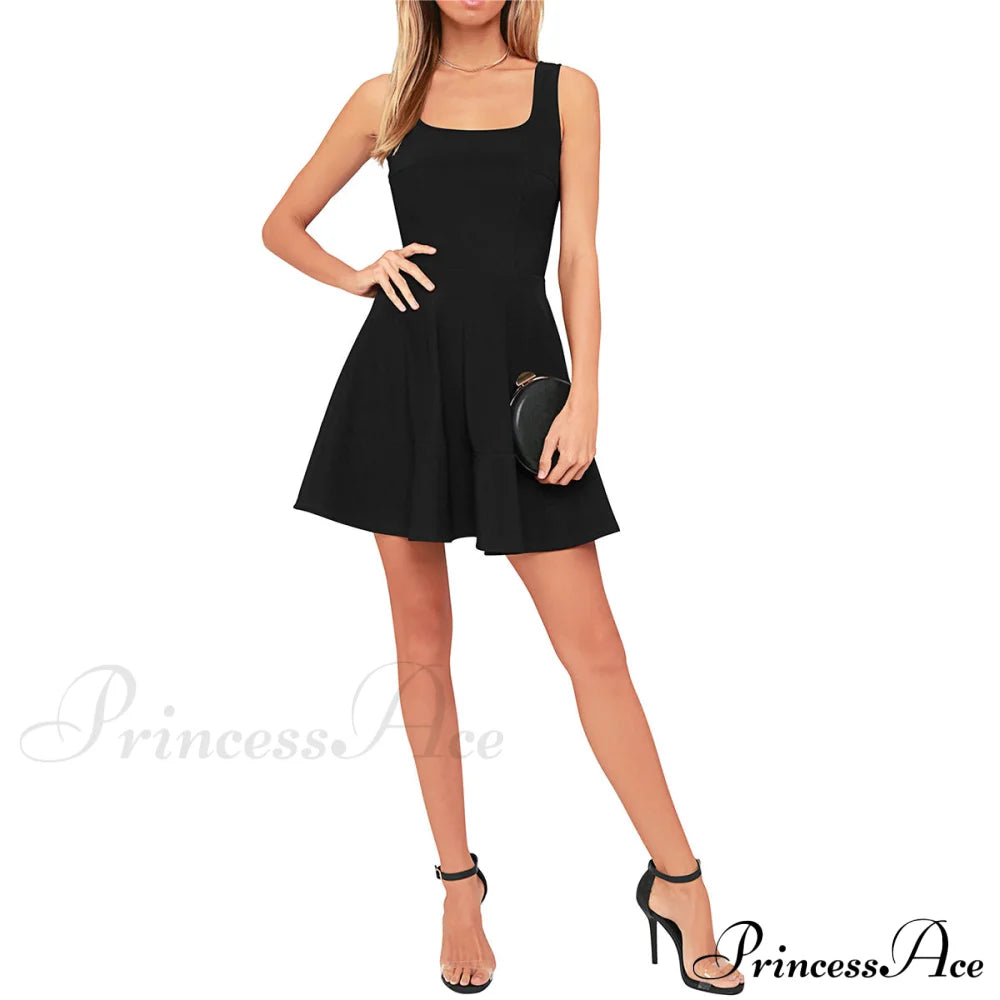 Black Skater Mini Dress M / Red Mini