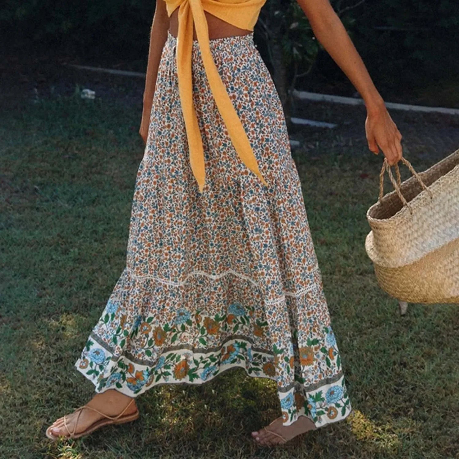 Bohemian Lace High Waist Slim Floral Skirt Beige / S skirt-250126