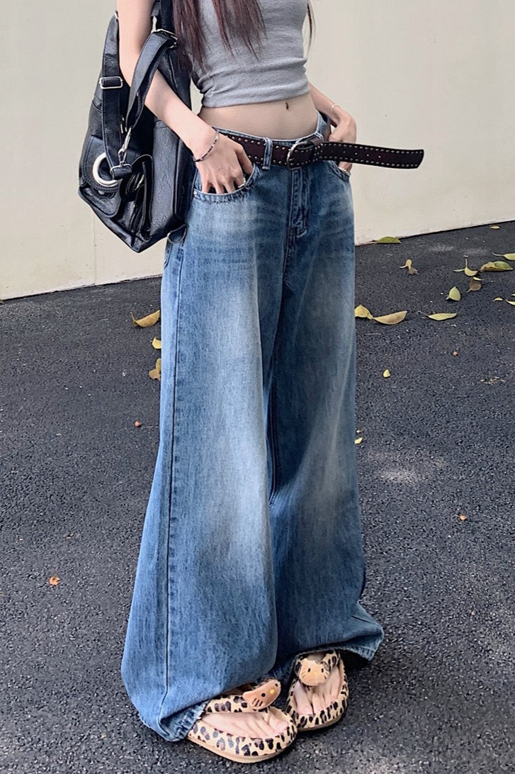 Washed High-Waisted Relaxed Straight Wide-Leg Jeans