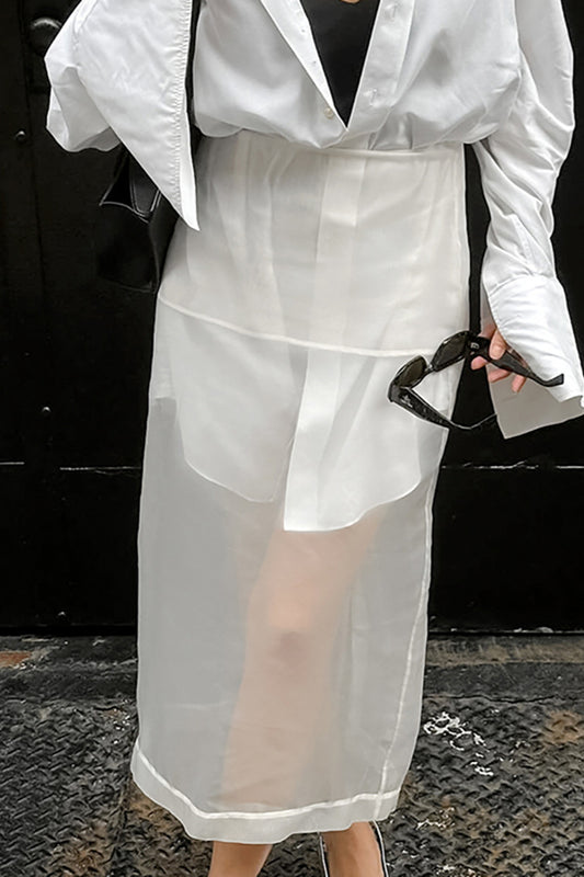 Weißer Maxirock mit hoher Taille und Schlitz