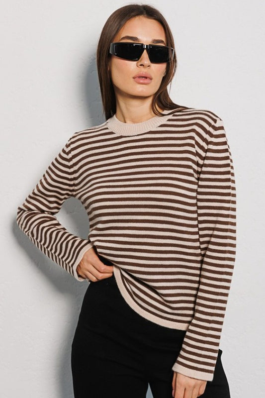 Gerippter Strickpullover mit Colorblock-Streifen