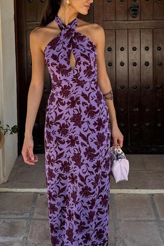 Rückenfreies Neckholder-Maxikleid mit Schlitz