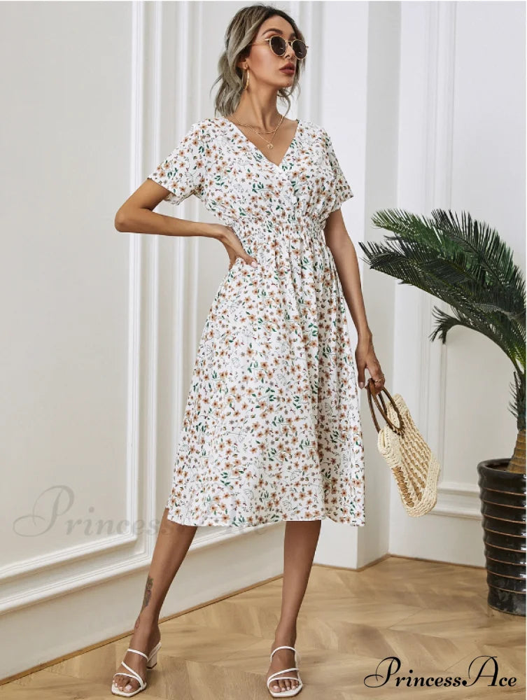 Coastal Short-Sleeved Gown Chiffon V-Neck A-Line Warm-Season Robe Dresses