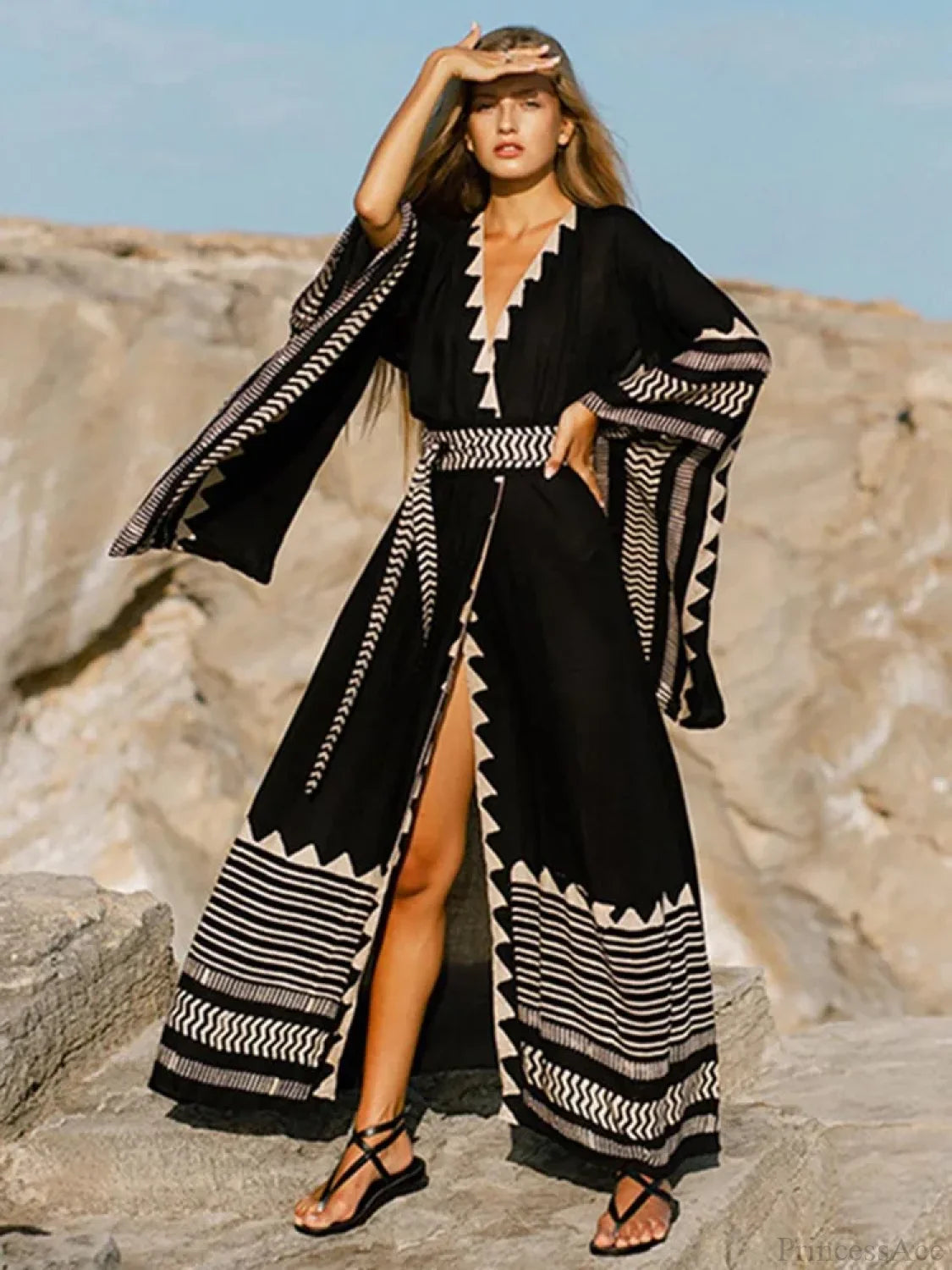Contrast Color Long Sleeve Bikini Cover Up Black / One Size