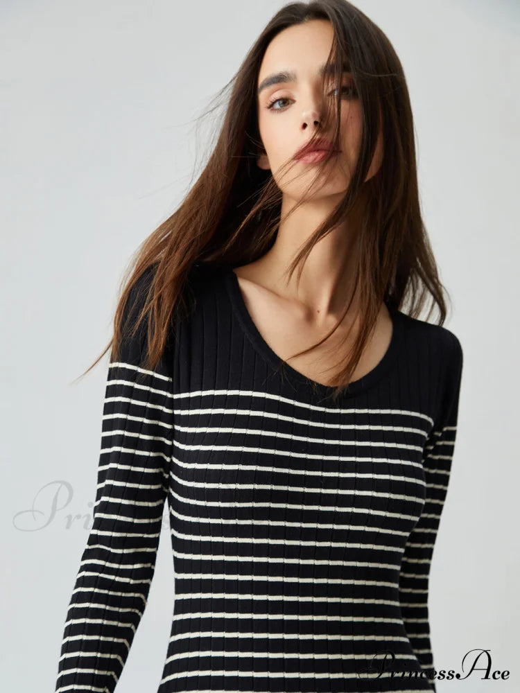 Contrast Trim Striped Crew Modern Neck Knit Sweater Dress Sweaters-L