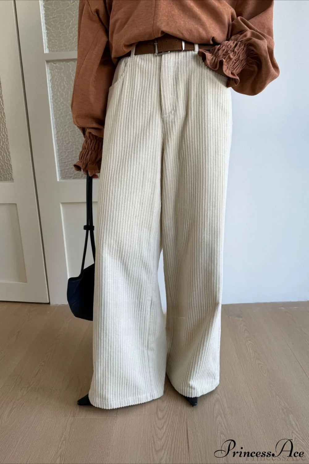 Corduroy High-Waist Wide-Leg Minimal Pants Apricot / S