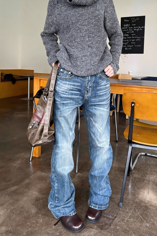 Distressed Relaxed Straight Leg Jeans