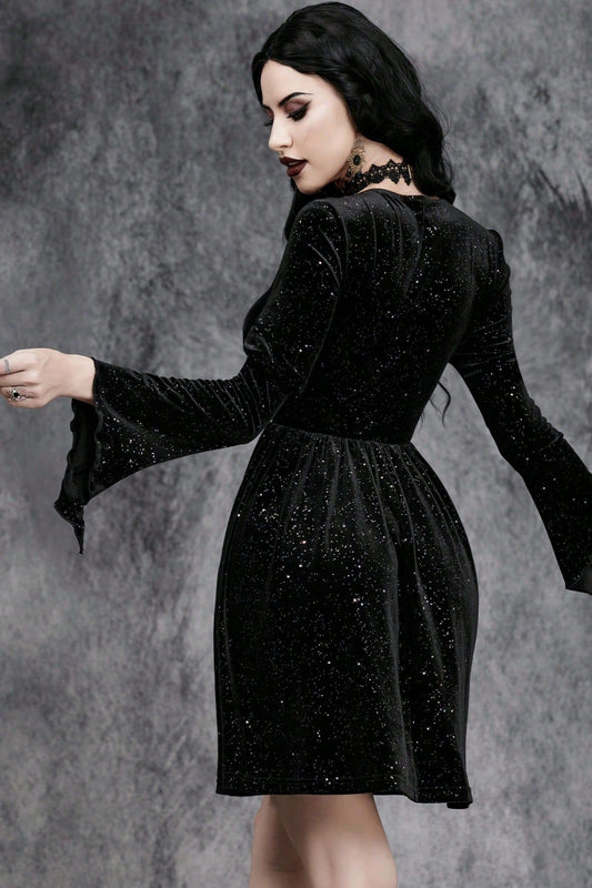 Gothic-Kleid aus Samt mit V-Ausschnitt
