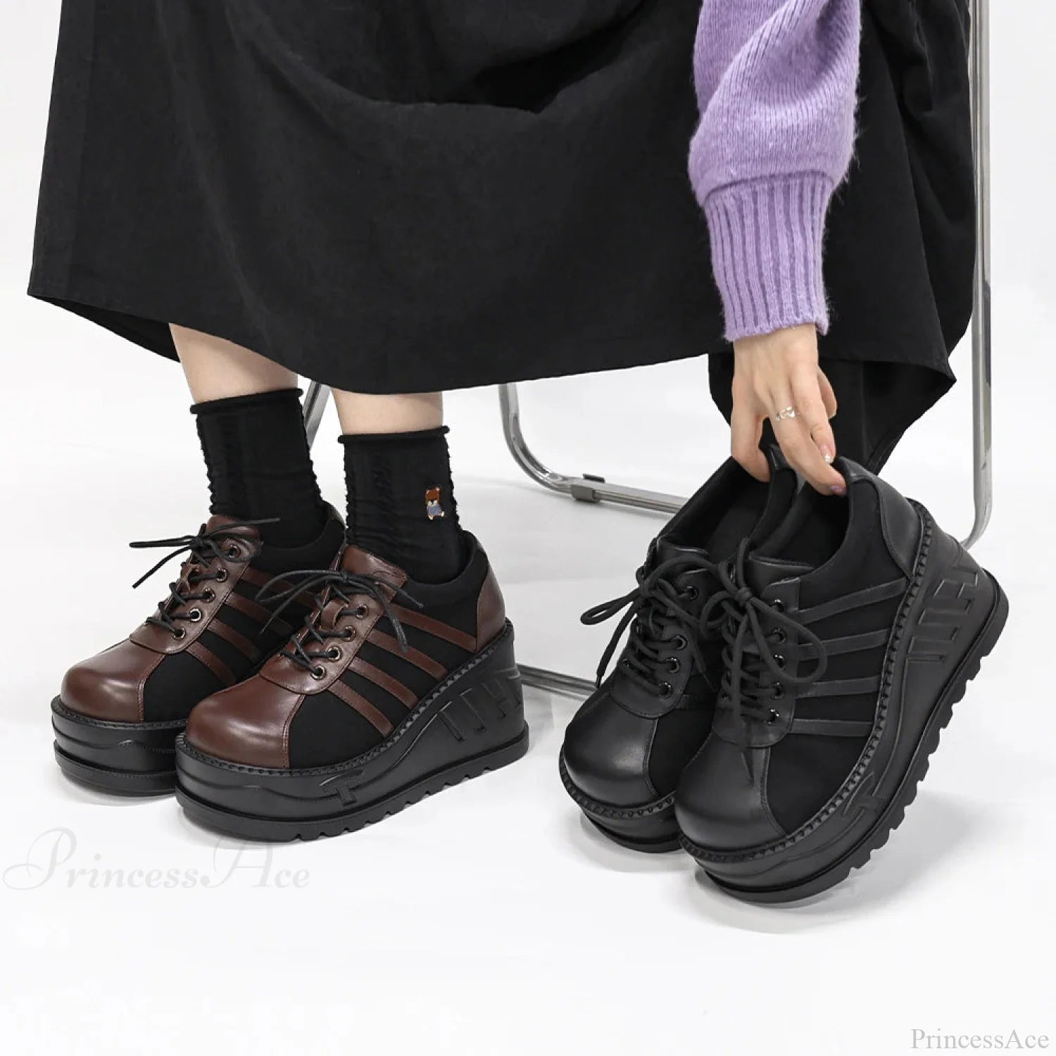 Dark Wedge Platform Rebel Sneaker Black / 36