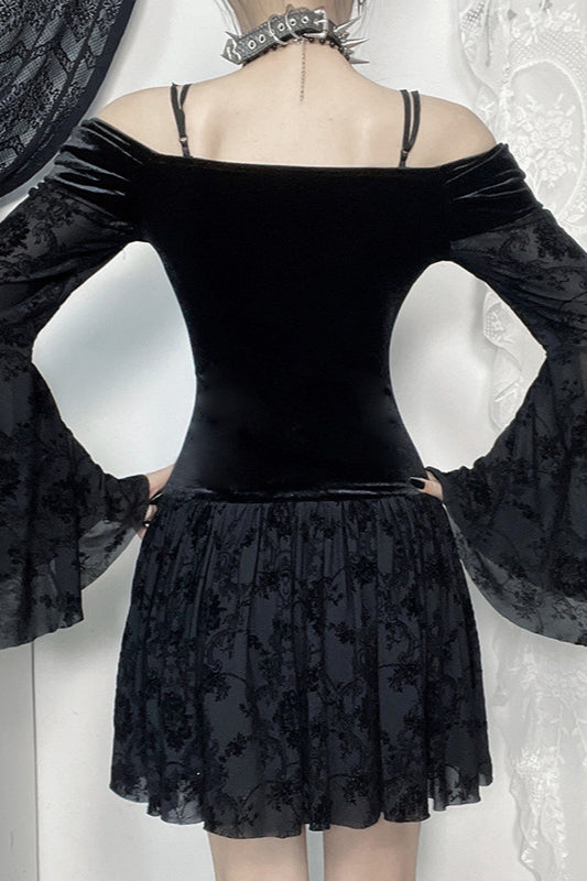 Schulterfreies Gothic-Kleid aus Samt