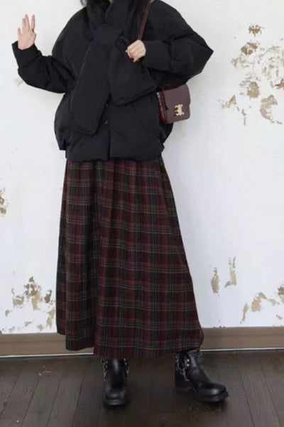 Burgunderfarbener karierter A-Linien-Rock