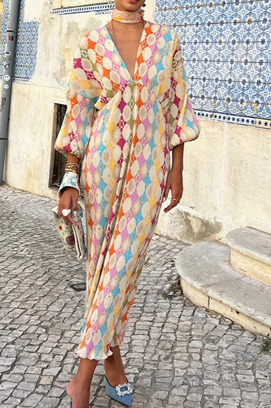 Elegantes Boho-Kleid mit Blumenmuster und V-Ausschnitt und Laternenärmeln