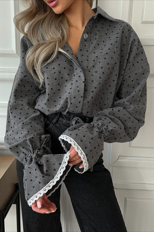 Bluse mit langen Ärmeln und Herzchen-Spitzeneinsatz