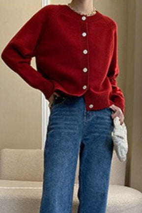 Raglan-Strickjacke mit Jade-Knopf