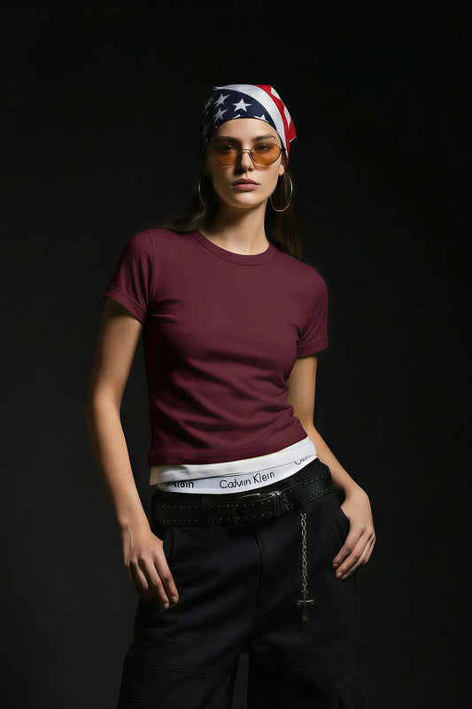 Minimalist Solid Crew Neck Slim Crop T-shirt