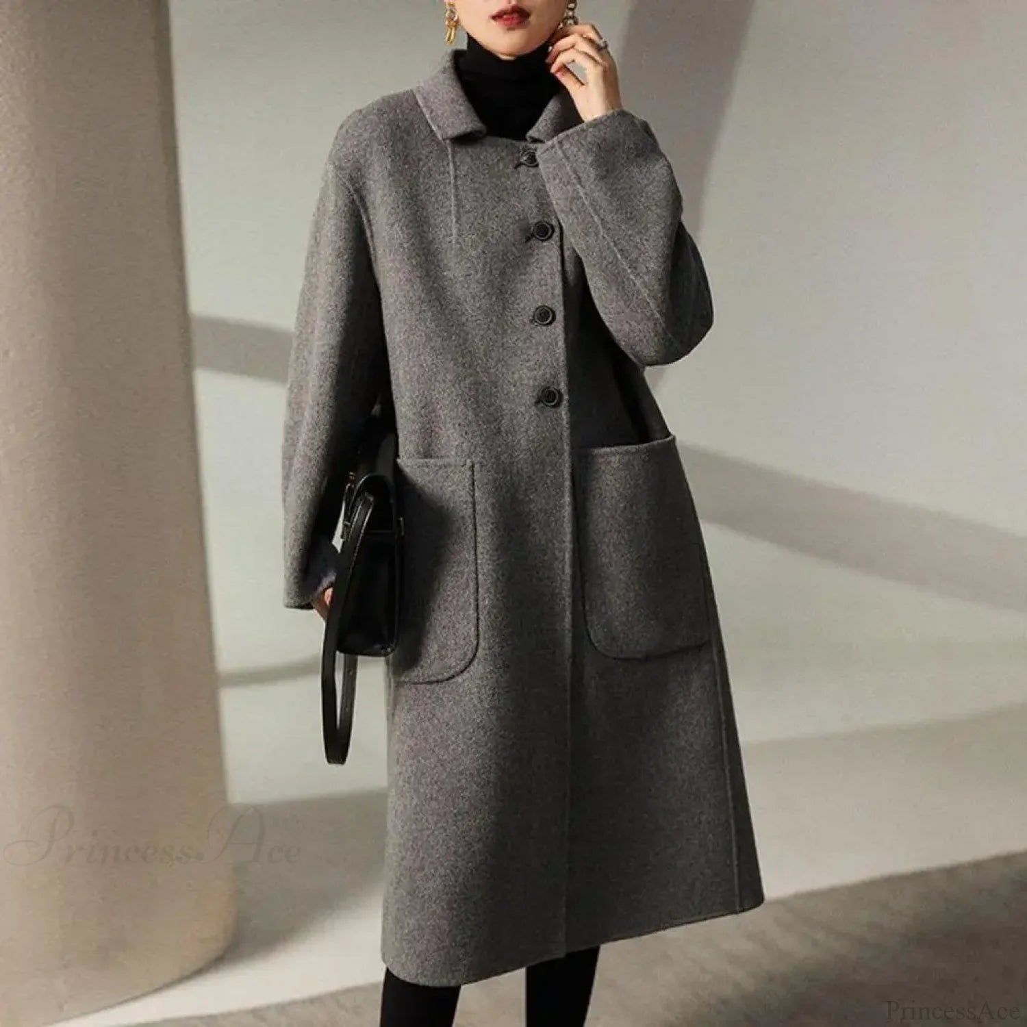 Elegant Black O-neck Puff Sleeve Overcoat