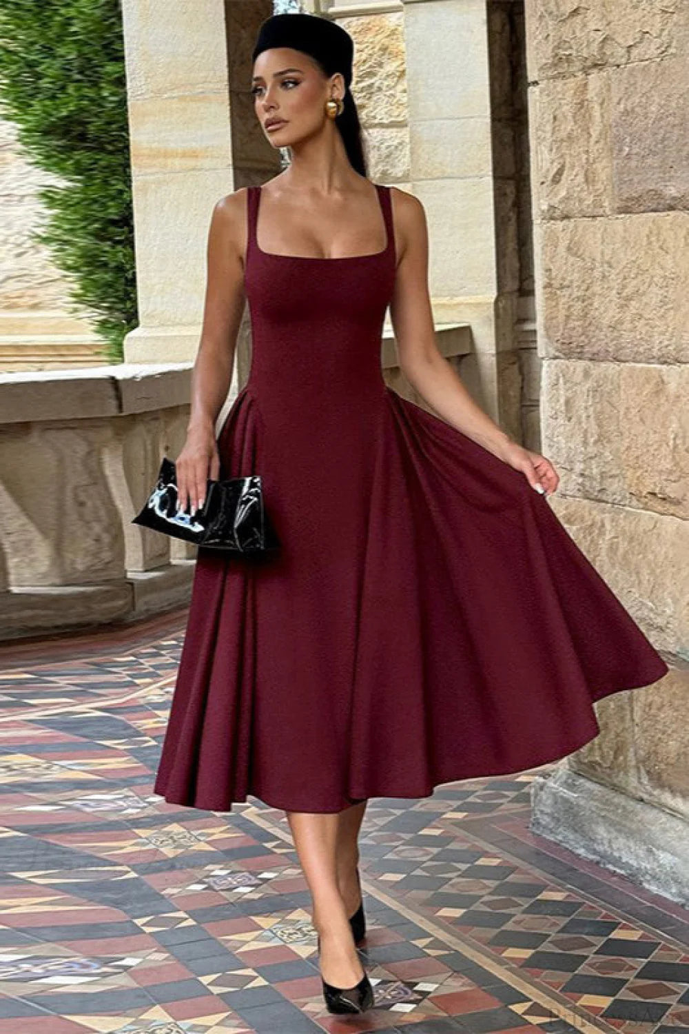 Elegant Square Neck Backless Fitted Cami Maxi Dress Red / S