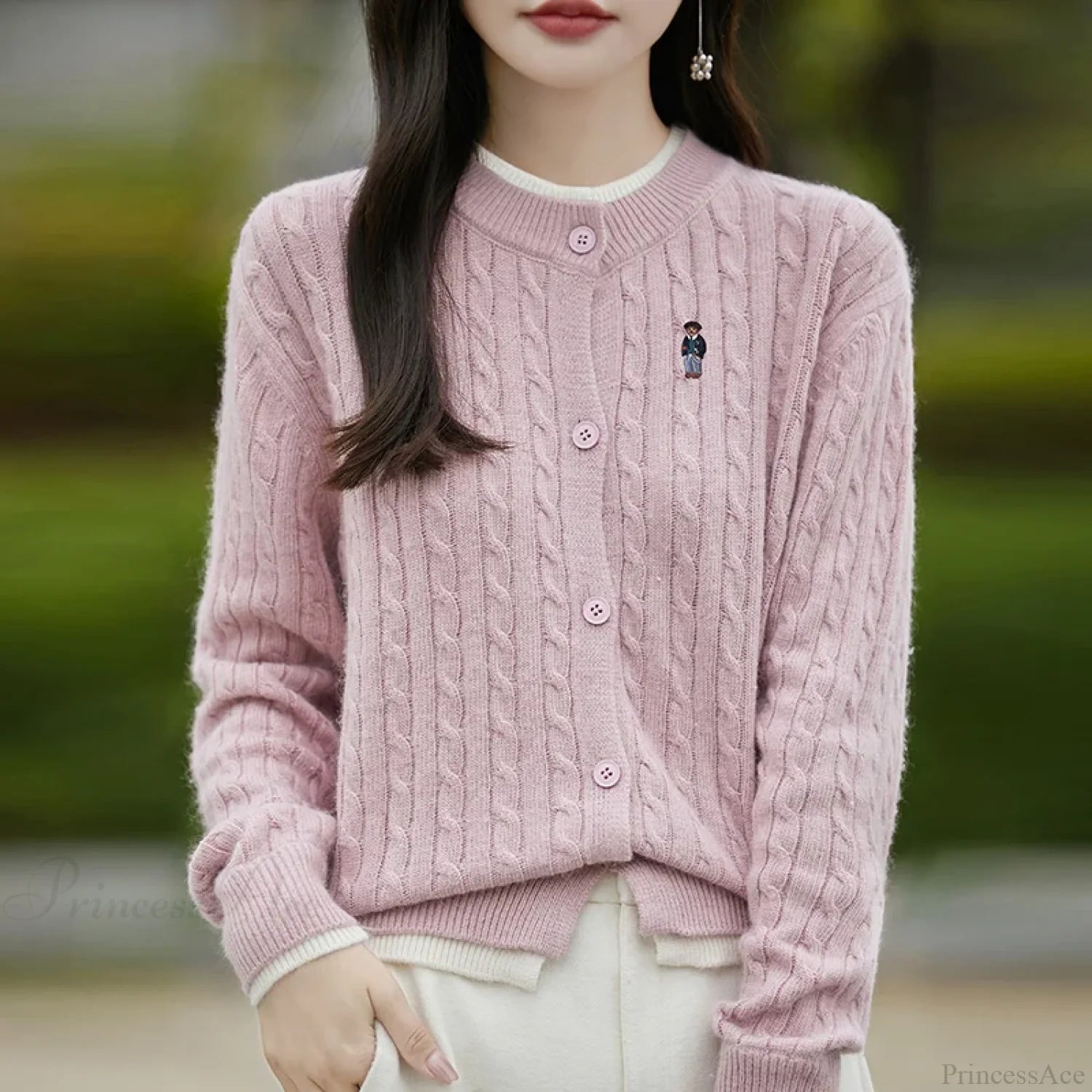 Embroidered Little Bear Loose Cashmere O-Neck Cardigan Pink / M cardiagn-250126