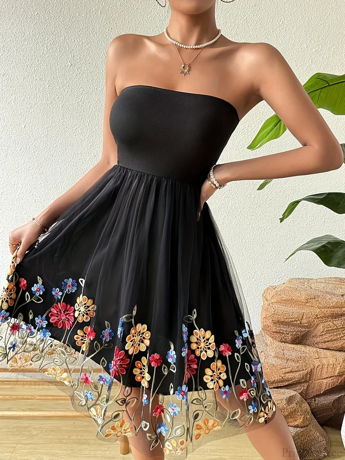 Embroidered Mesh Floral Strapless Vintage Floral Dress floraldress-250126
