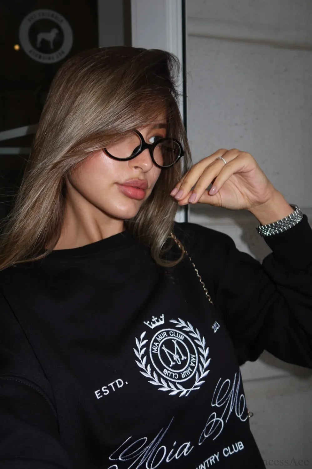 Embroidery Solid Color Loose Versatile Crew Neck Sweatshirt