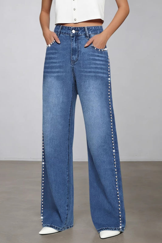 Gewaschene, perlenbesetzte High-Waist-Jeans mit geradem Bein und geradem Bein