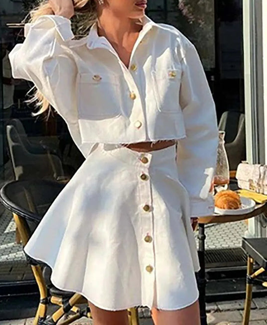 Weißes, kurzes, plissiertes Mini-Büro-Zweiteilerset aus Baumwolle