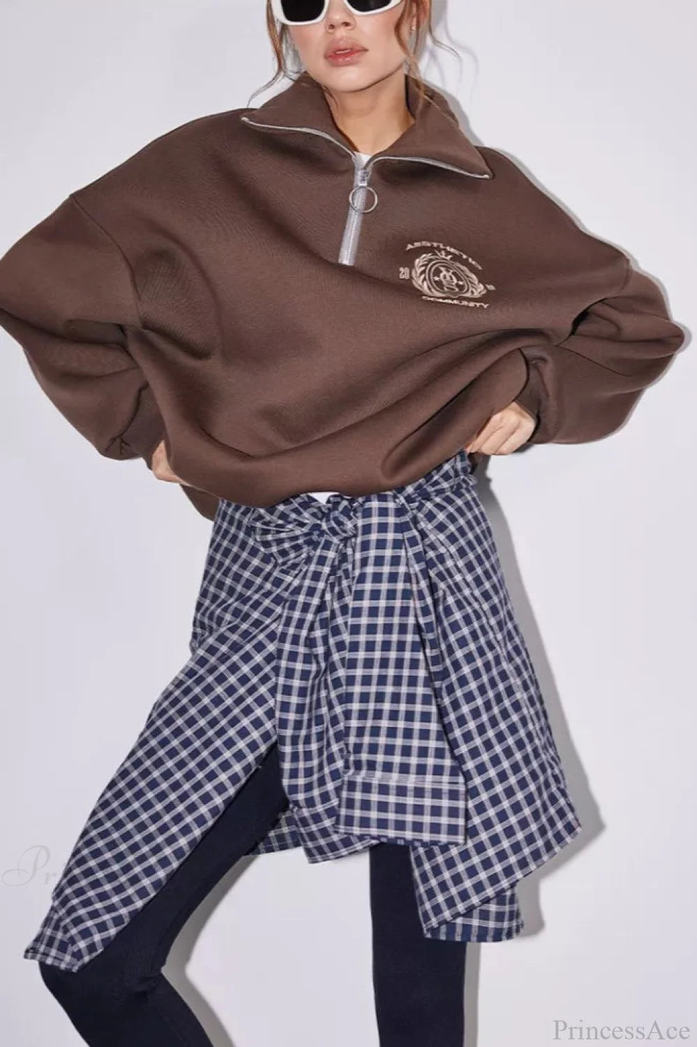 Fleece-Lined Letter Embroidery Stand Collar Half-Zip Sweatshirts Brown / S