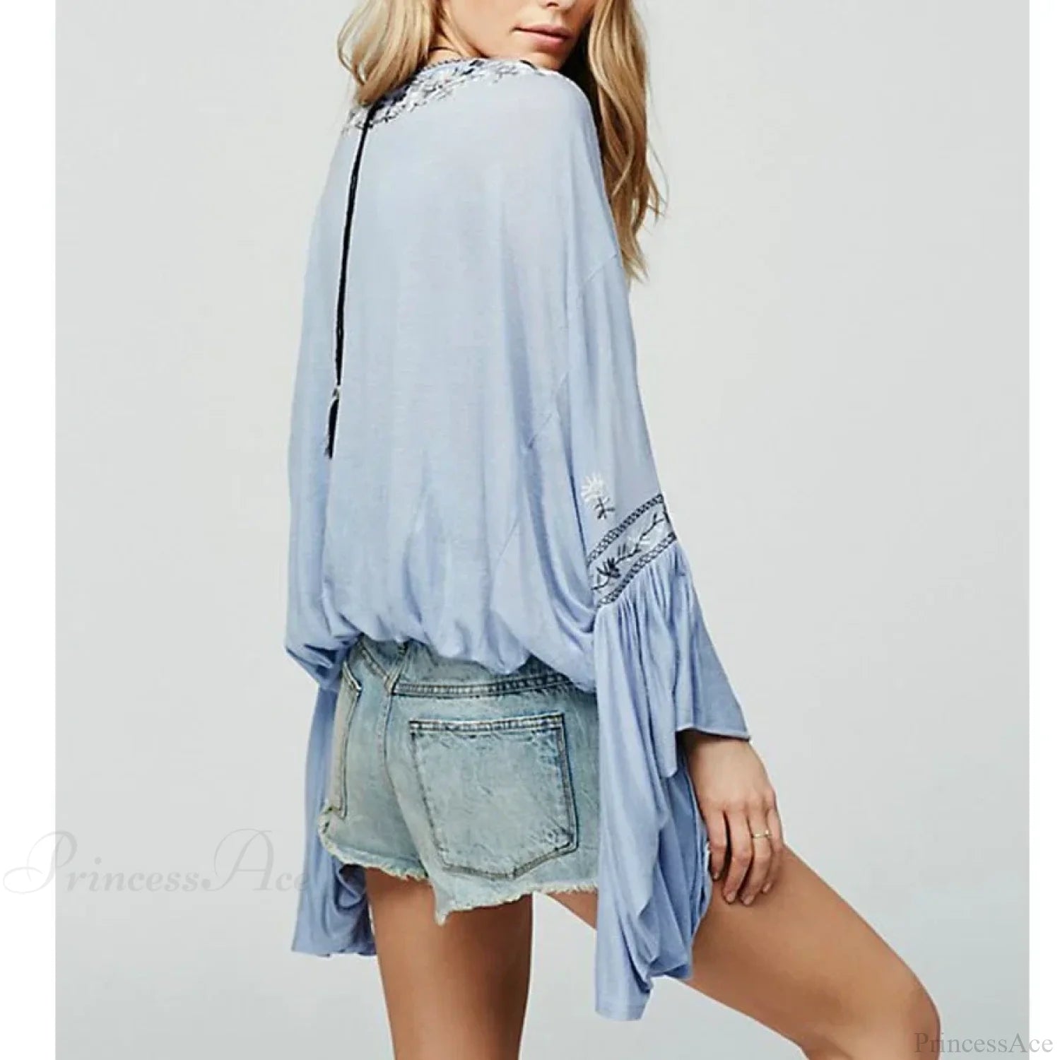 Floral Embroidered Flare Sleeve V-Neck Casual Boho Blouse bohoblouse-250126