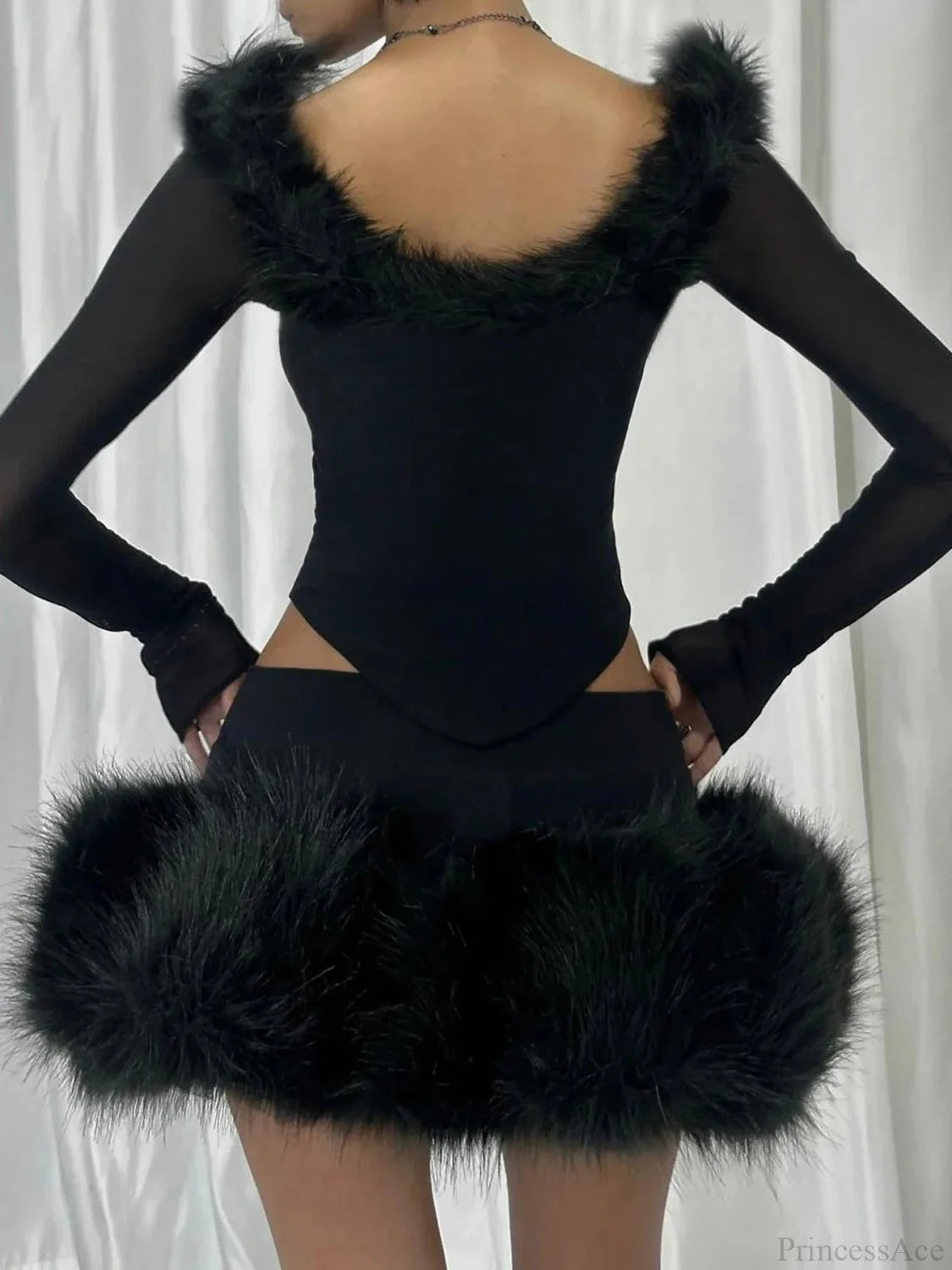 Furry Collar V-neck Knit Top