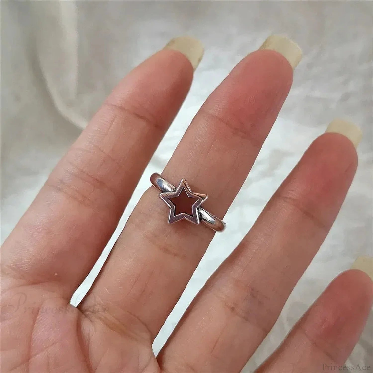 Gothic Cross Heart Luxury Ring sliver9