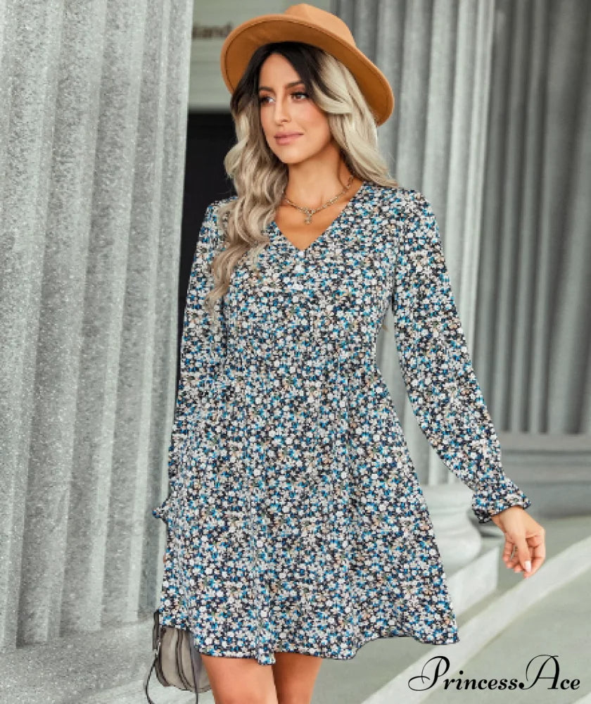 Gown With Fashion Flowered V-Neck Print L / Yellow