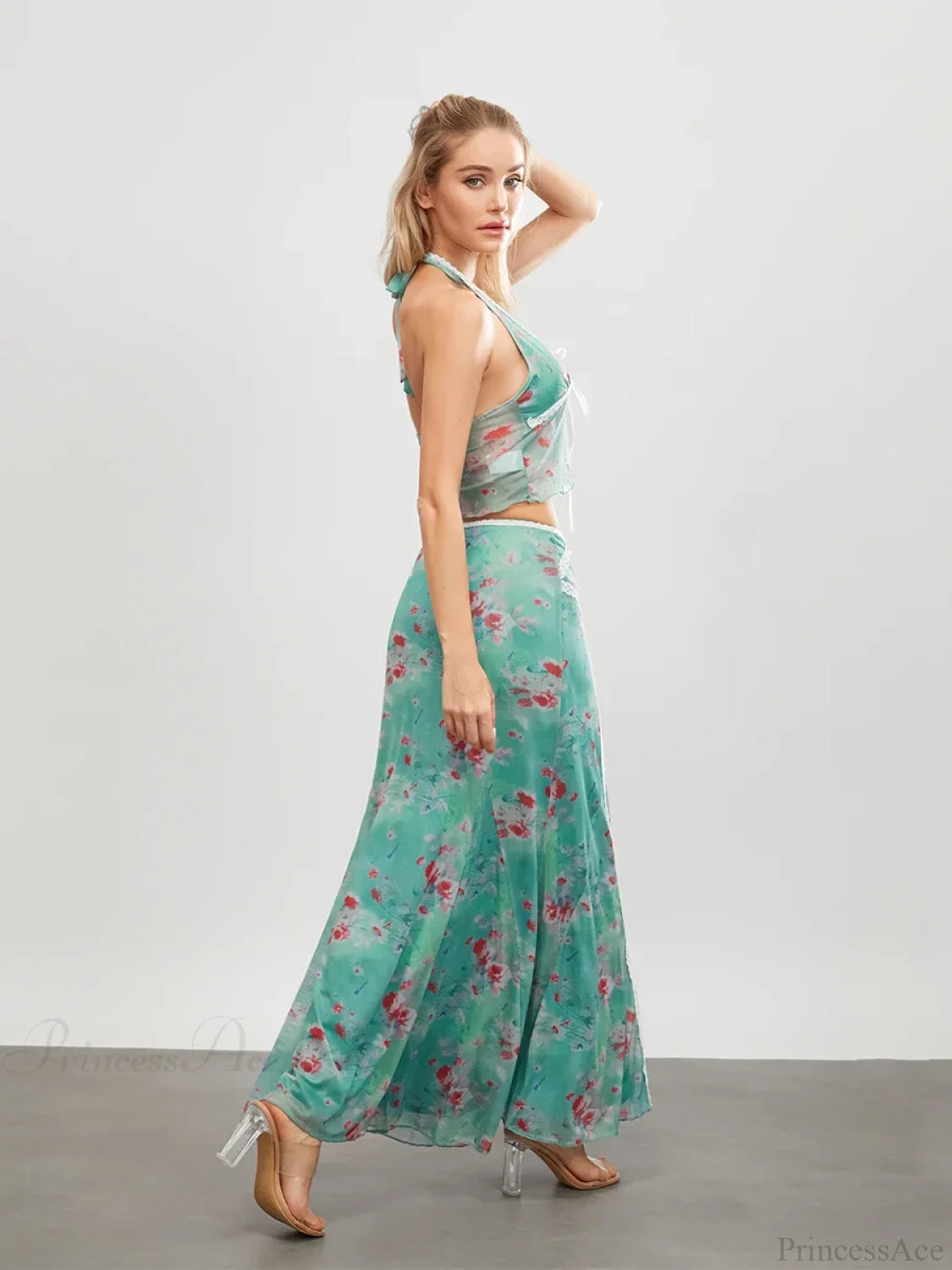 Green Floral Sleeveless Tie-up Halter Backless Long Floral Dress floraldress-250126