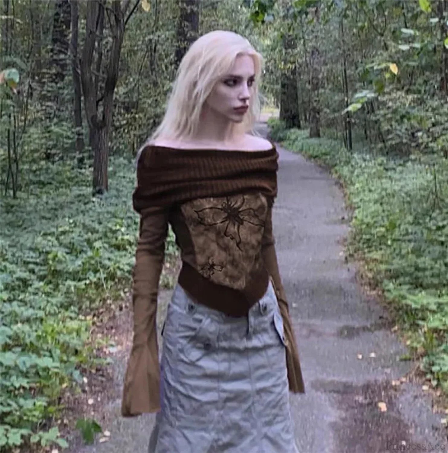 Grunge Sexy T-shirt Flare Sleeve Sweater