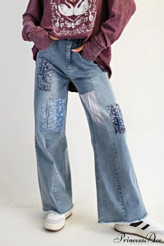High Waisted Appliqué Straight Leg Jeans Blue / S