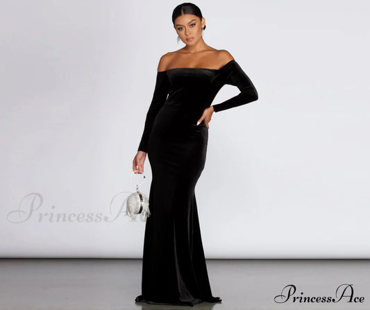 Ida Velvet Formal Gown - Lady Occasions