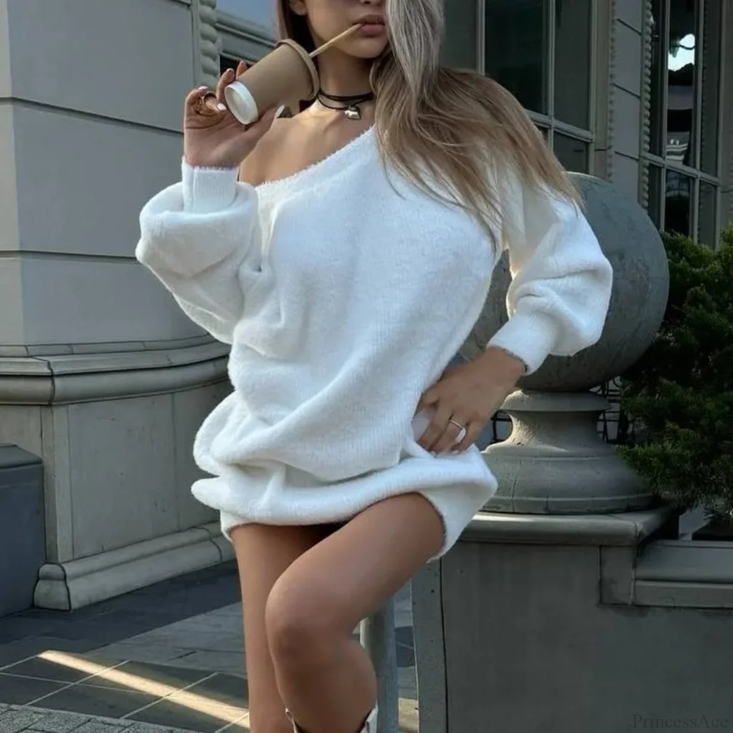 ImiTation Mink Off-Shoulder Sweater WHITE / One Size