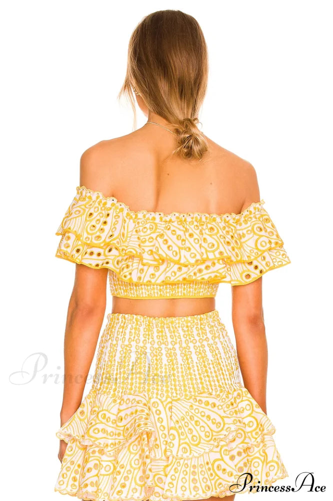 Jessica Bara Stylish Vanessa Ruffle Set