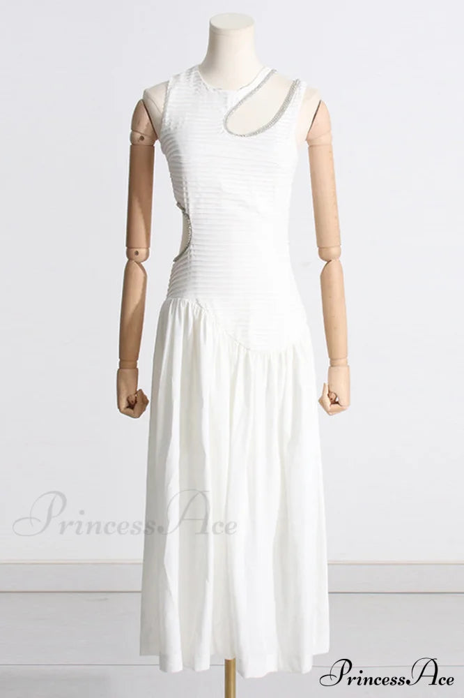 Jolie Abstract Stylish Cut-Out Midi Dress