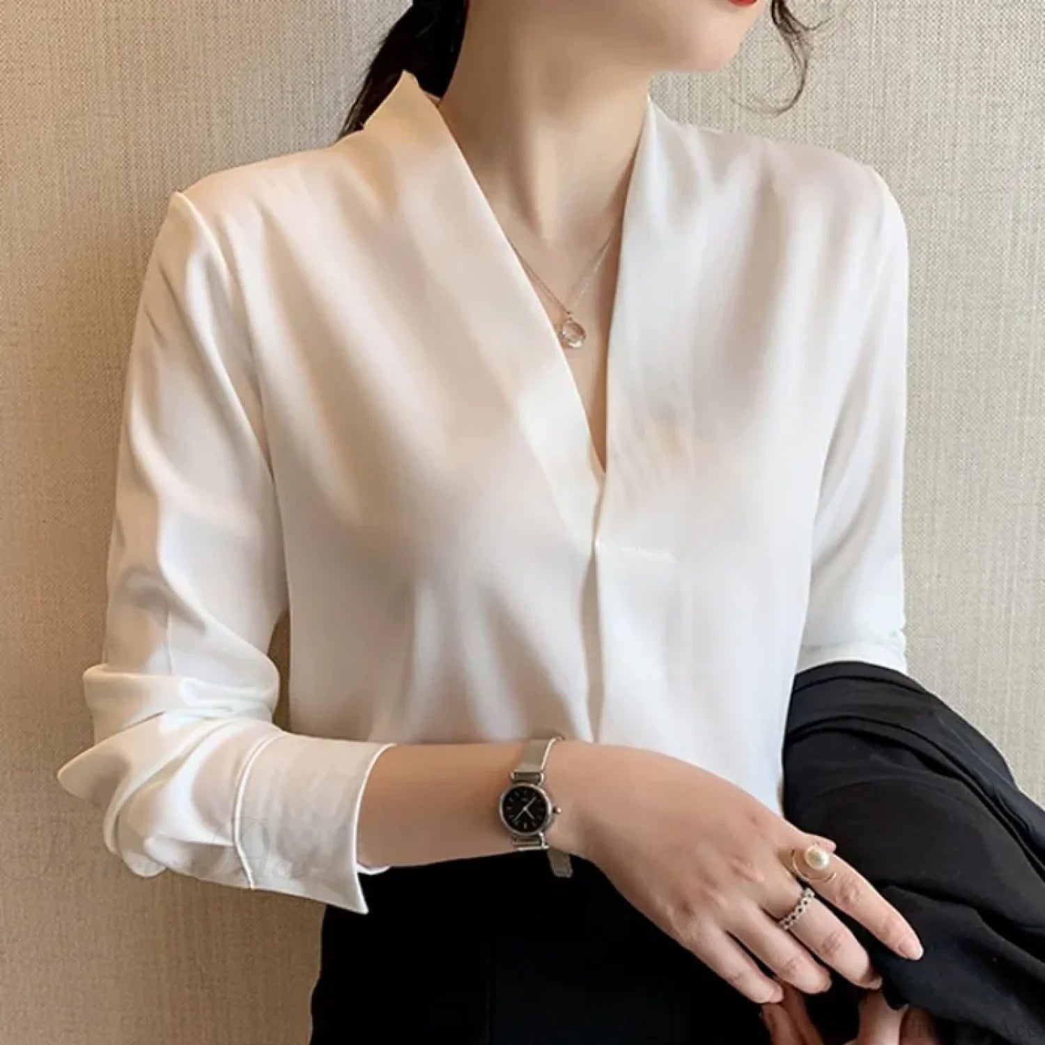 Korean Style V-neck Loose Chiffon Office Blouse blouse-250126
