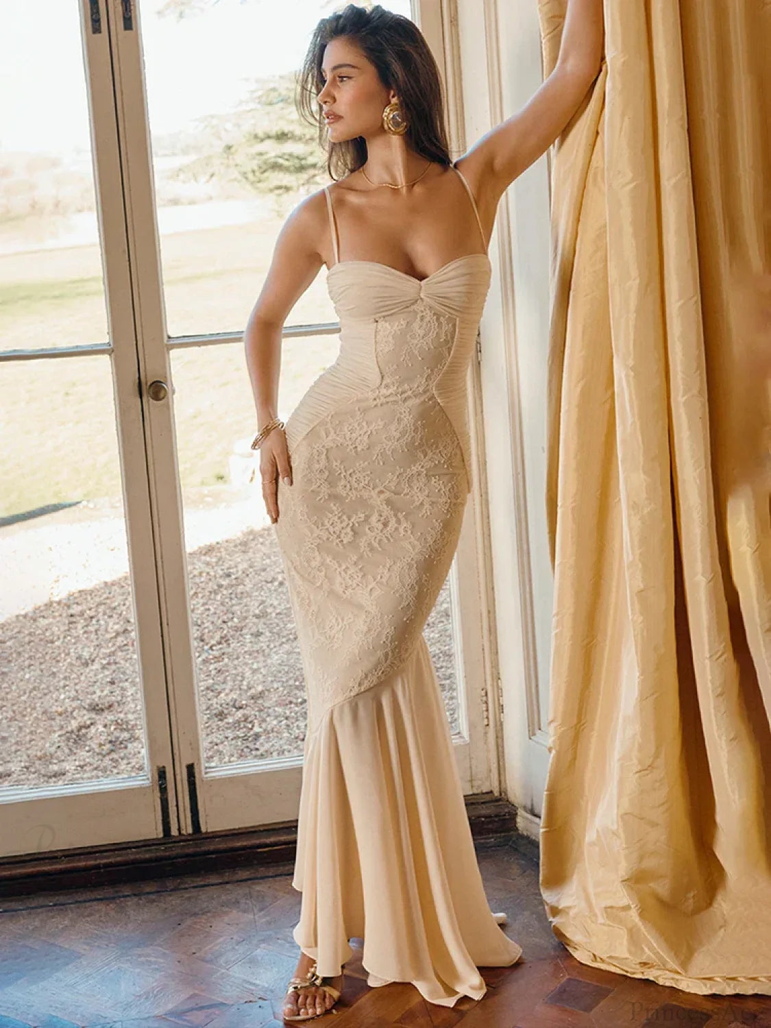 Lace Pleated Slim Bodycon Mermaid Vacation Dress Apricot / S vacationdress-250223