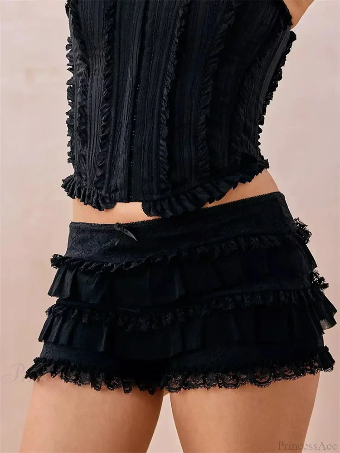 Lace Ruffle Elastic Waist Short short-250223