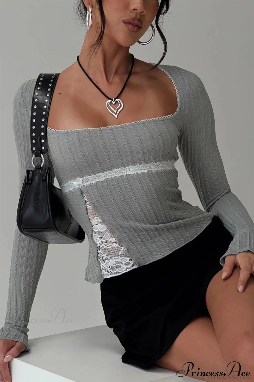 Lace Trim Fitted Cropped Long-Sleeve Knit Top