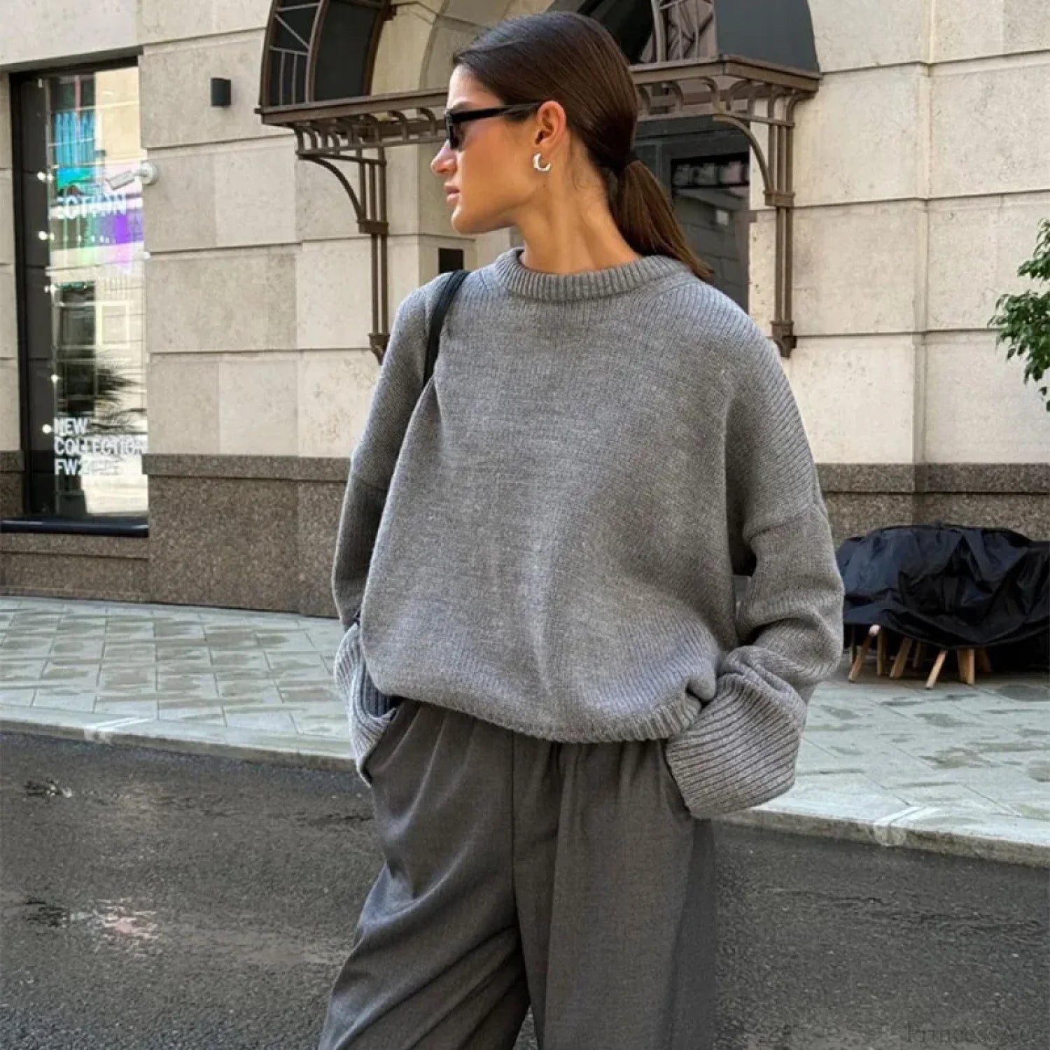 Loose O-neck Casual Streetwear Sweater