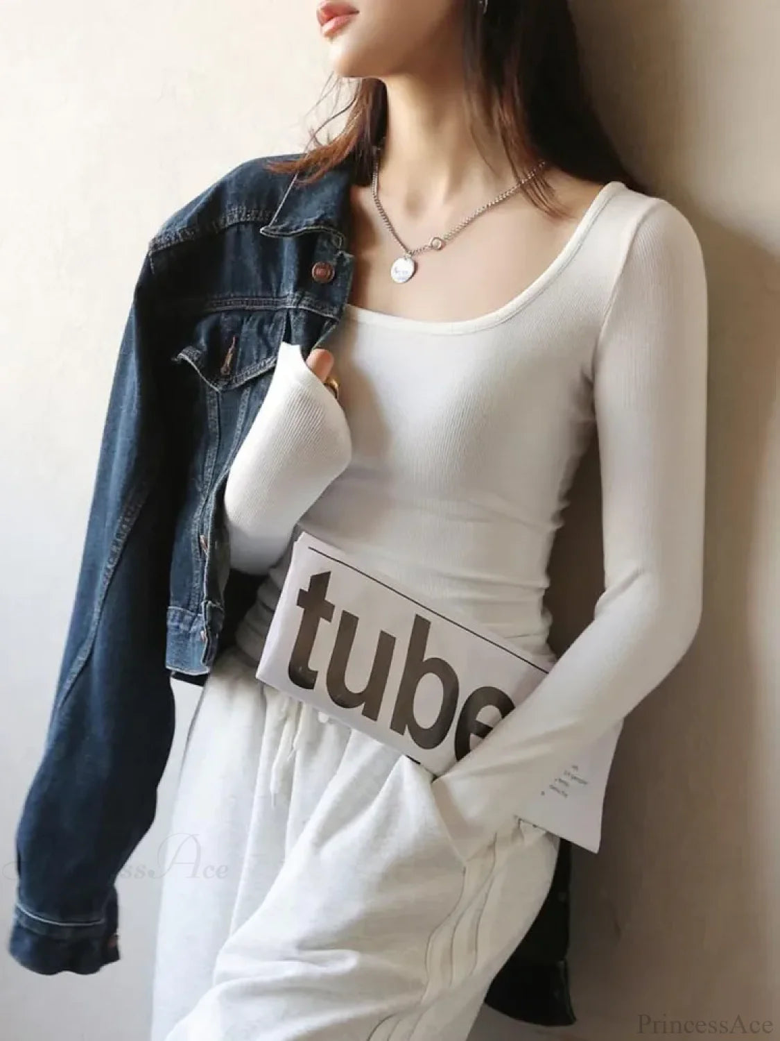 Low Neck Undercoat Slim Fit Sweater